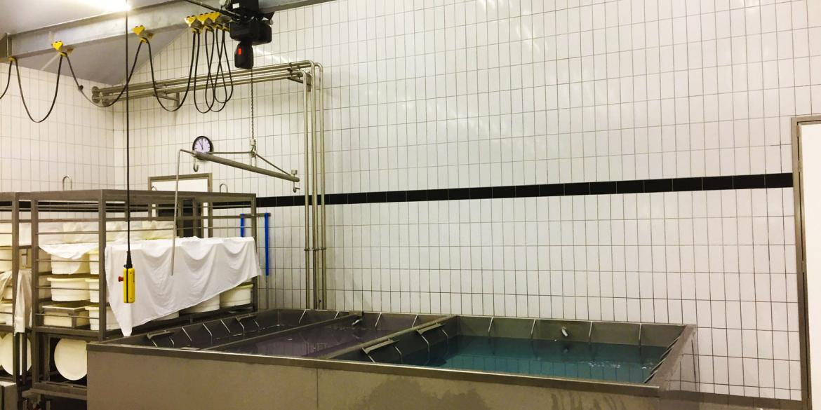 Kettingtakel, elektrische kettingtakel, GIS, gis takel, GPR, teleflex, RVS takel GIS, GIS RVS takel, RVS takel Teleflex, voedingsmiddelenindustrie, kettingtakel voedingsmiddelenindustrie