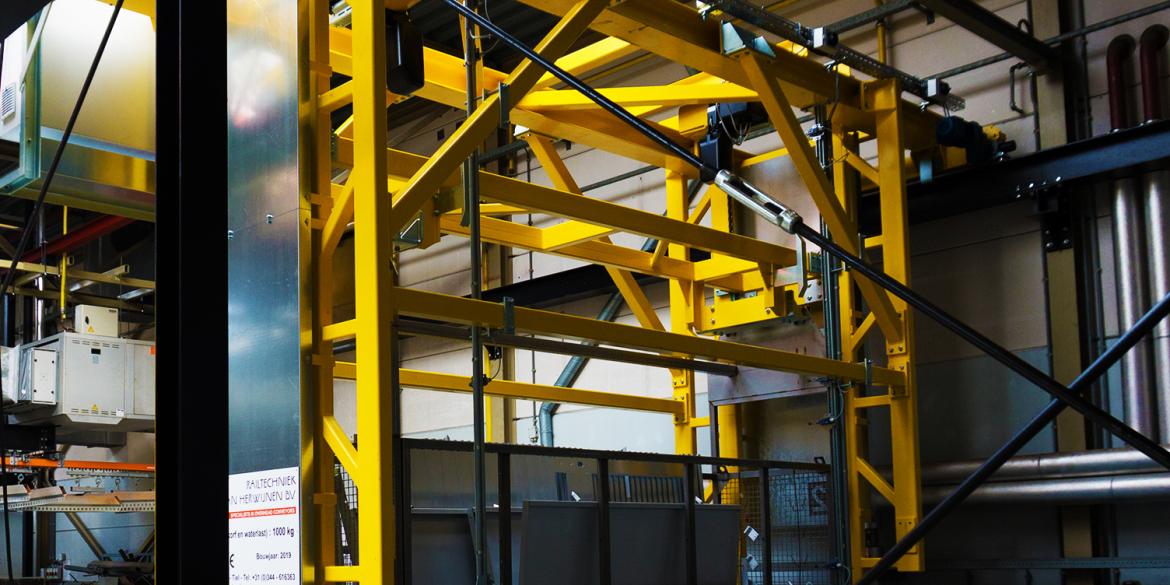 Teleflex, GIS, Teleflex GPFU, GIS GPFU, Takel met frequentieregelaar, frequentiegeregelde takel, Takel met frequentieregelaar GIS, Takel met frequentieregelaar Teleflex, Frequentiegeregelde takel GIS, Frequentiegeregelde takel Teleflex, kettingtakel, elektrische kettingtakel, specials GIS, specials Teleflex